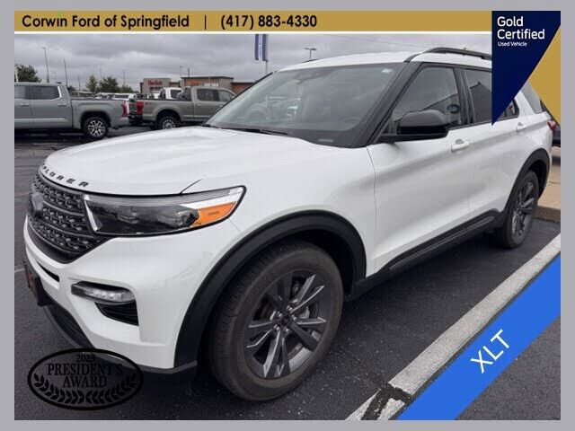 2024 FORD Explorer