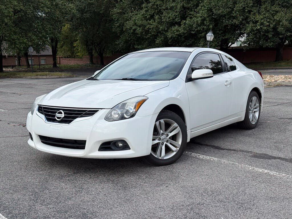 2012 NISSAN Altima