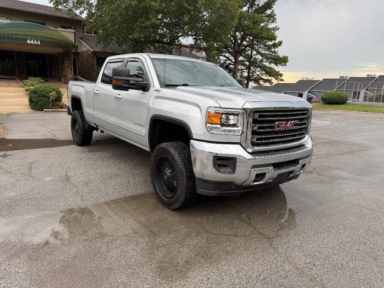 2017 GMC Sierra