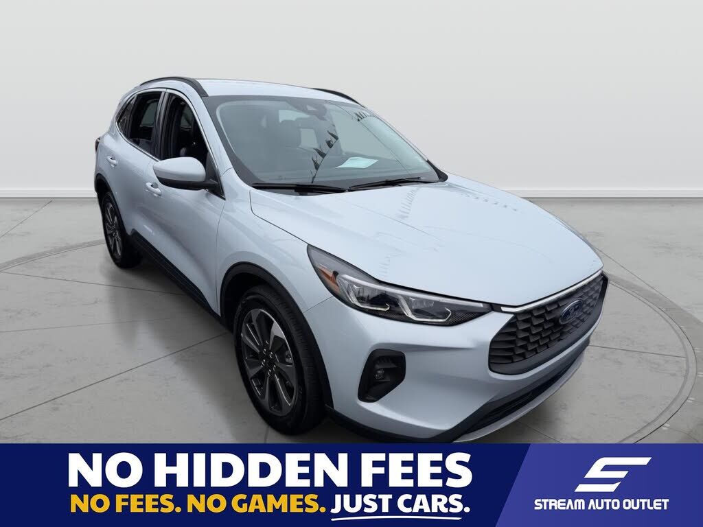 2025 FORD Escape