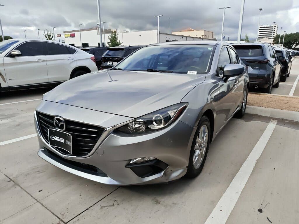 2016 MAZDA Mazda3