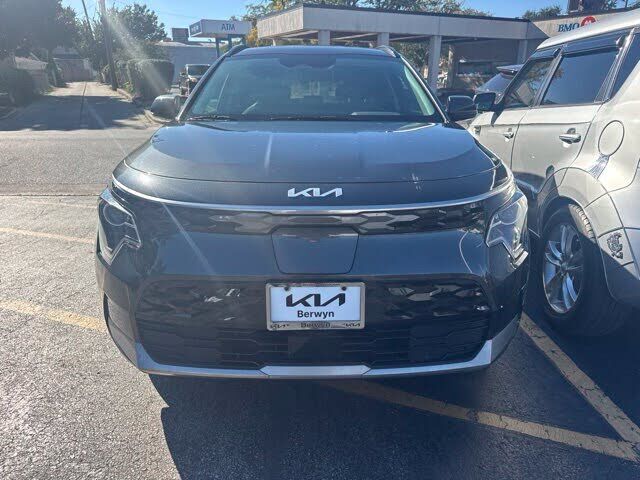 2023 KIA Niro