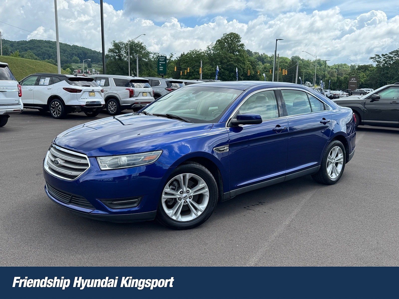 2015 FORD Taurus