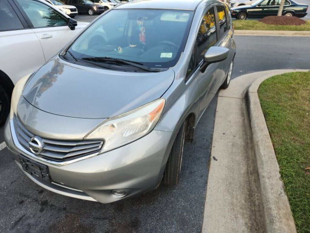 2015 NISSAN Versa