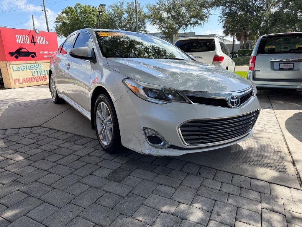 2014 TOYOTA Avalon