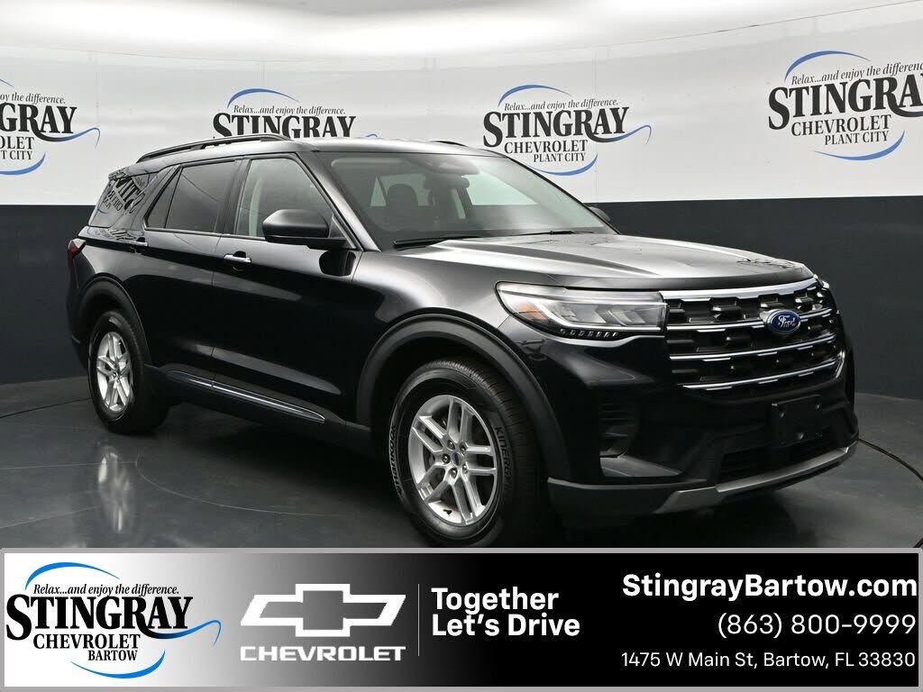 2025 FORD Explorer