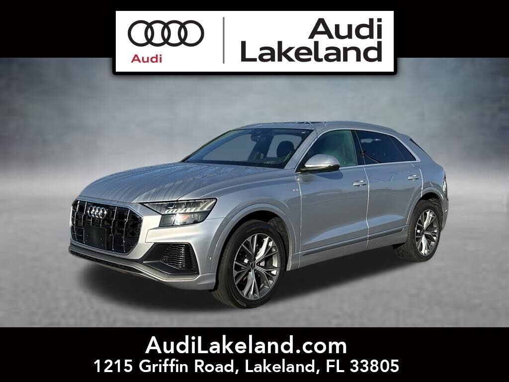 2021 AUDI Q8