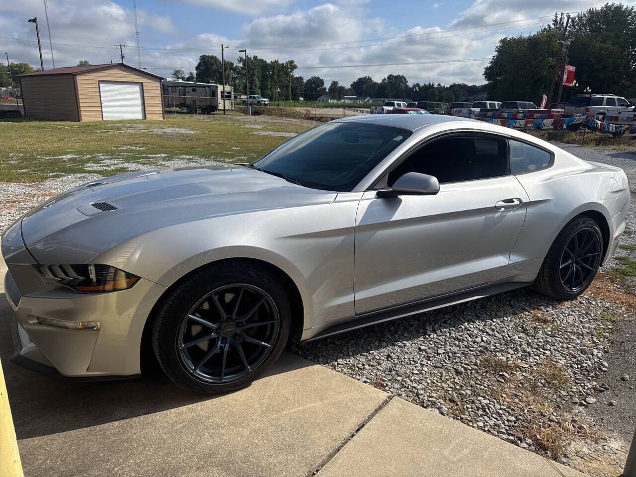 2019 FORD Mustang