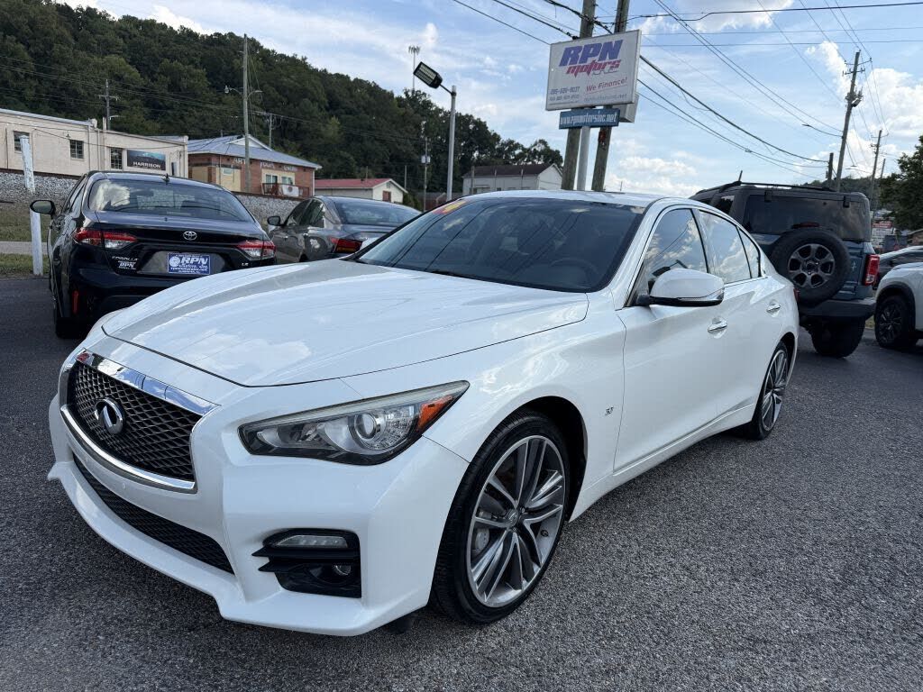 2014 INFINITI Q50
