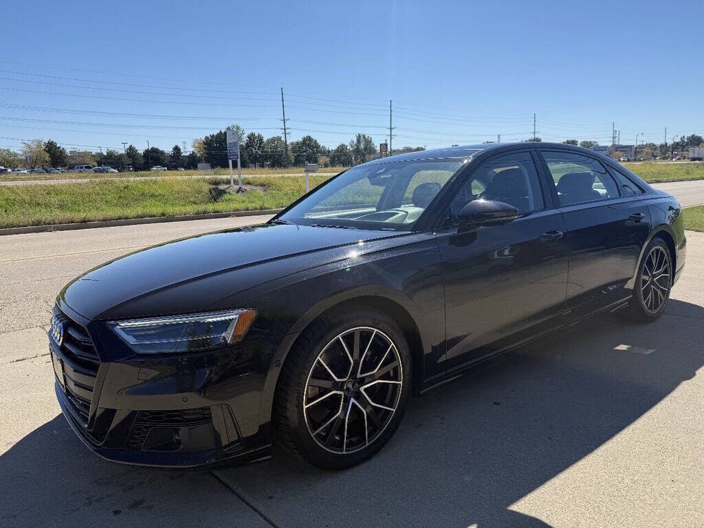 2020 AUDI A8
