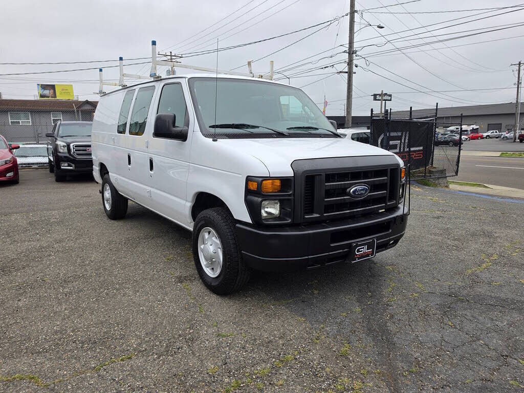 2008 FORD E-350