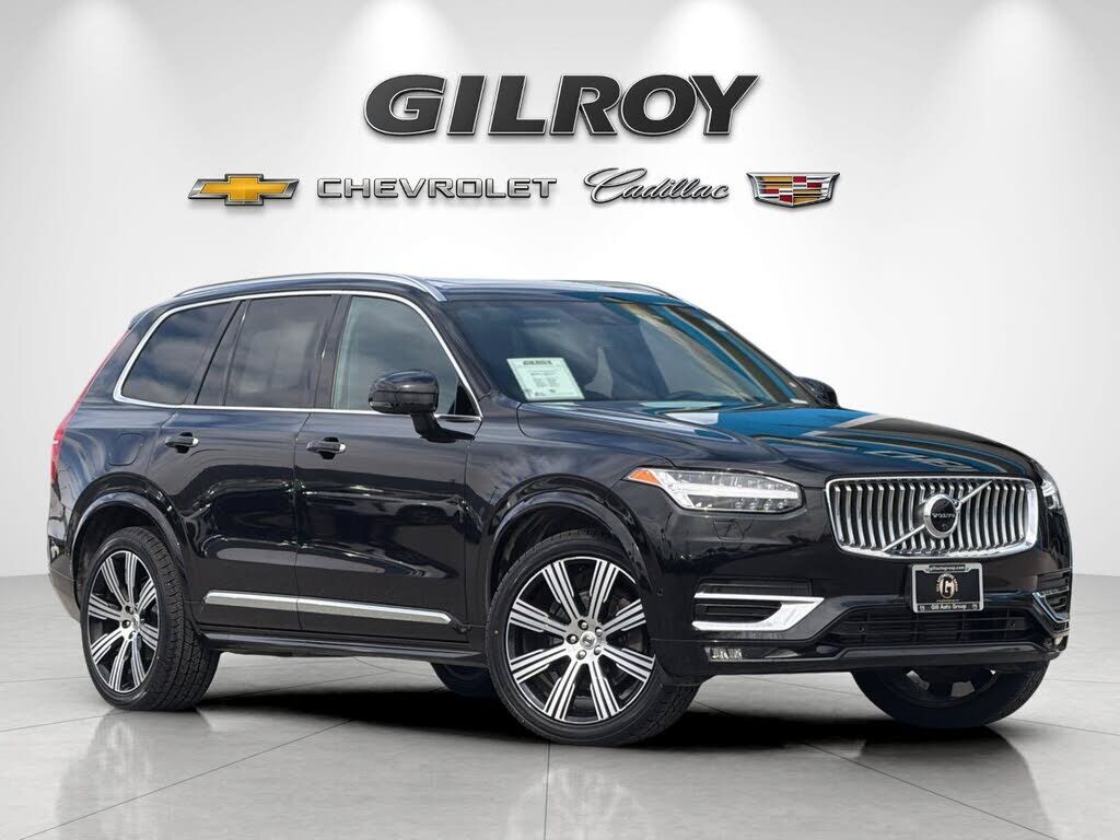 2021 VOLVO XC90
