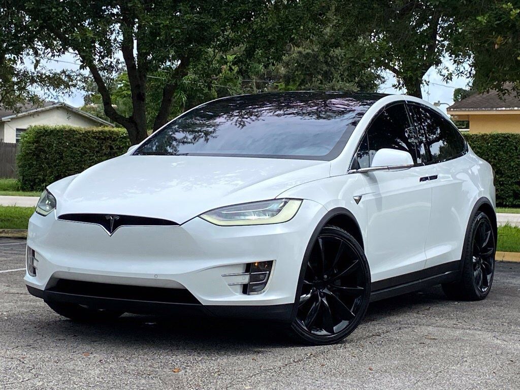 2020 TESLA Model X