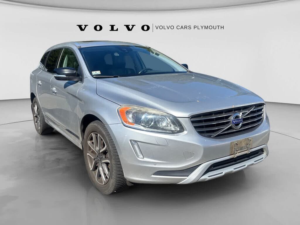 2017 VOLVO XC60