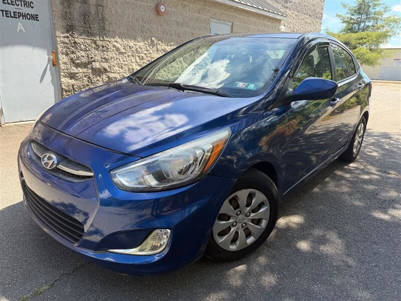 2016 HYUNDAI Accent