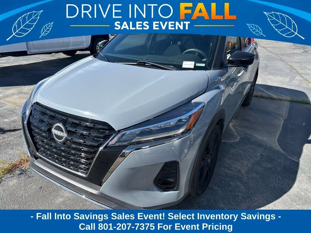 2023 NISSAN Kicks