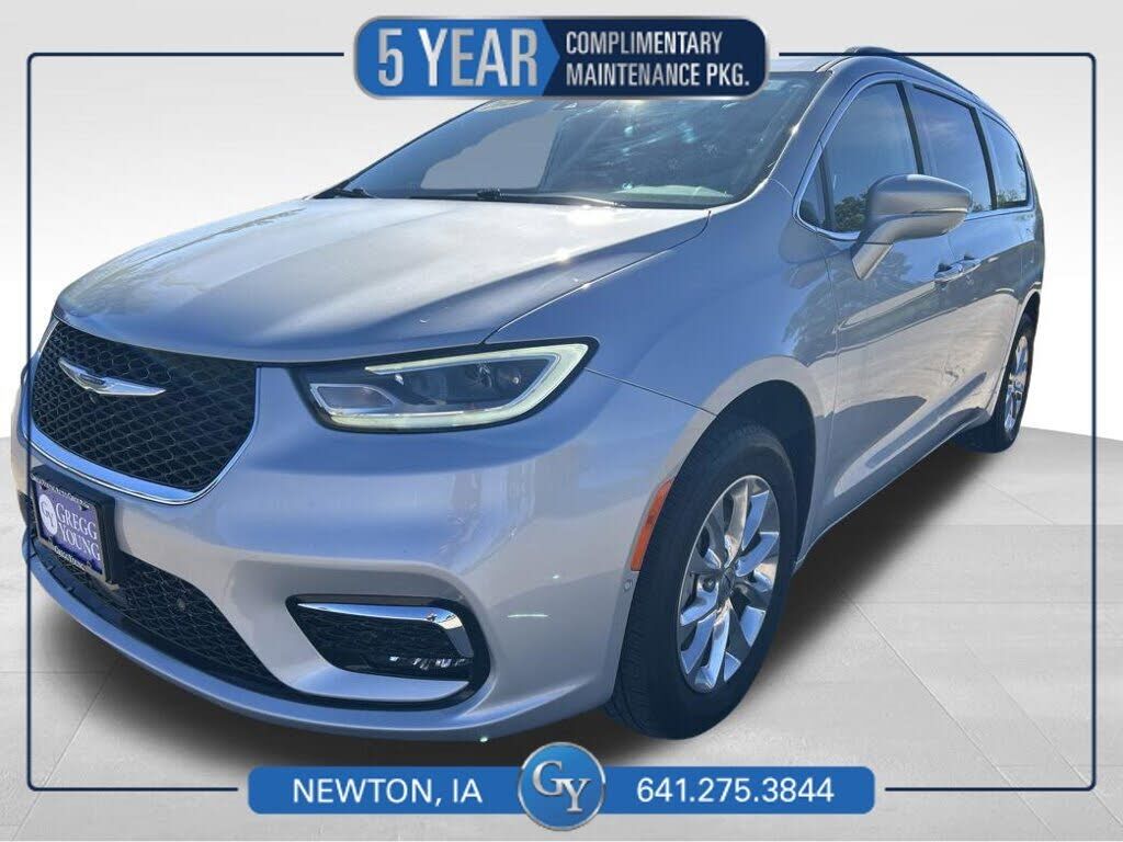 2022 CHRYSLER Pacifica