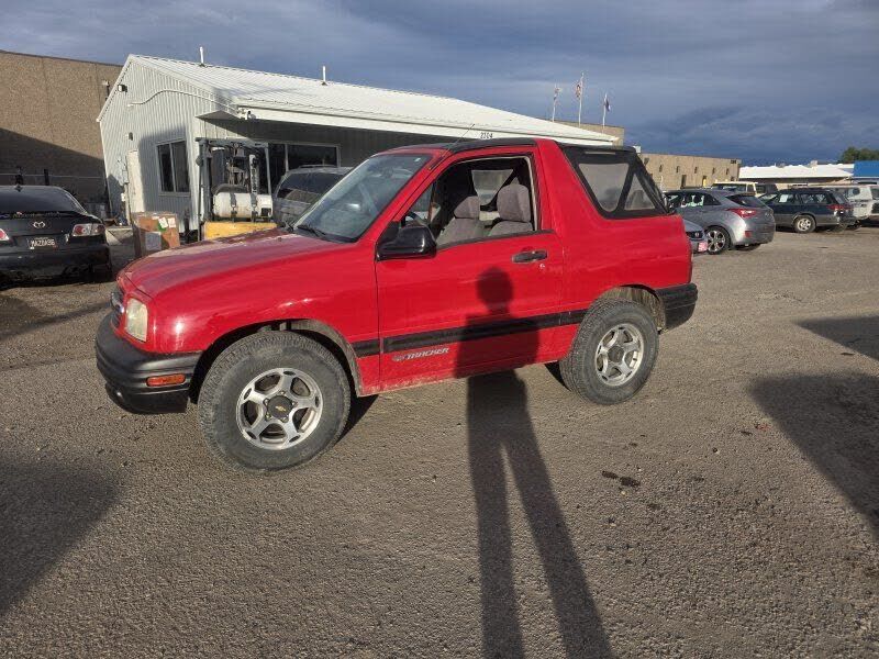 2001 CHEVROLET Tracker