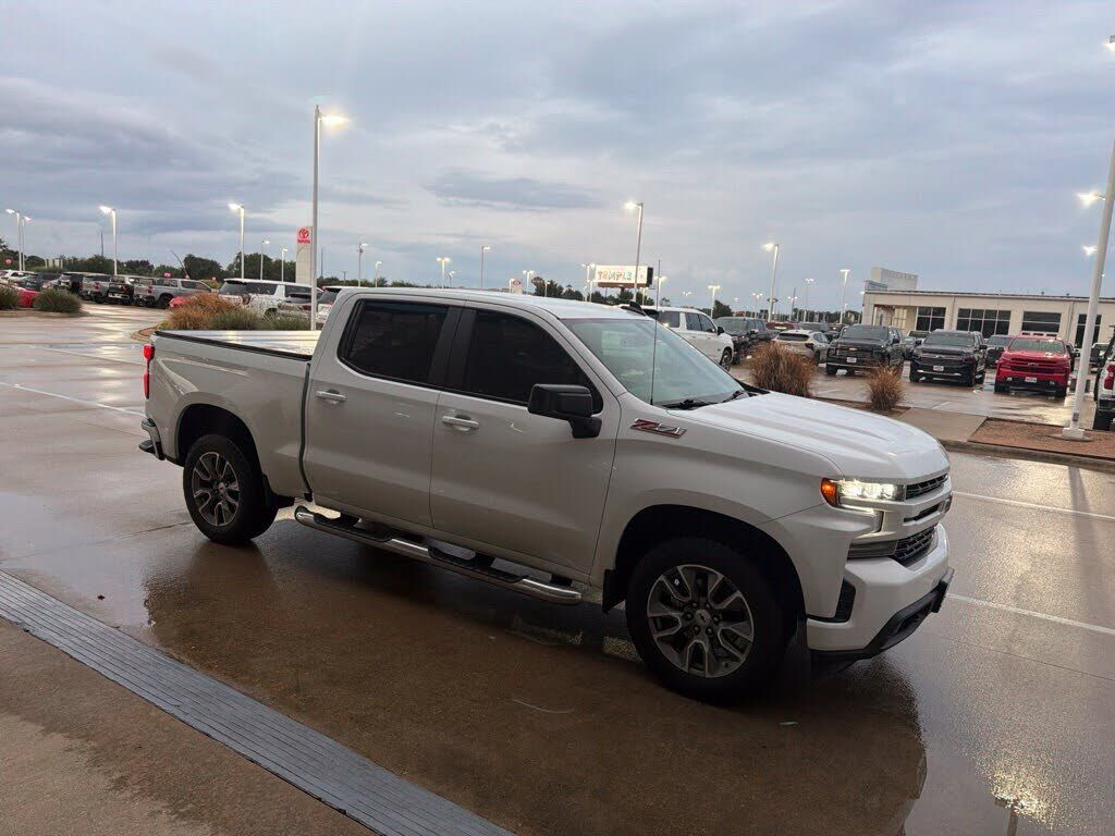 2020 CHEVROLET Silverado