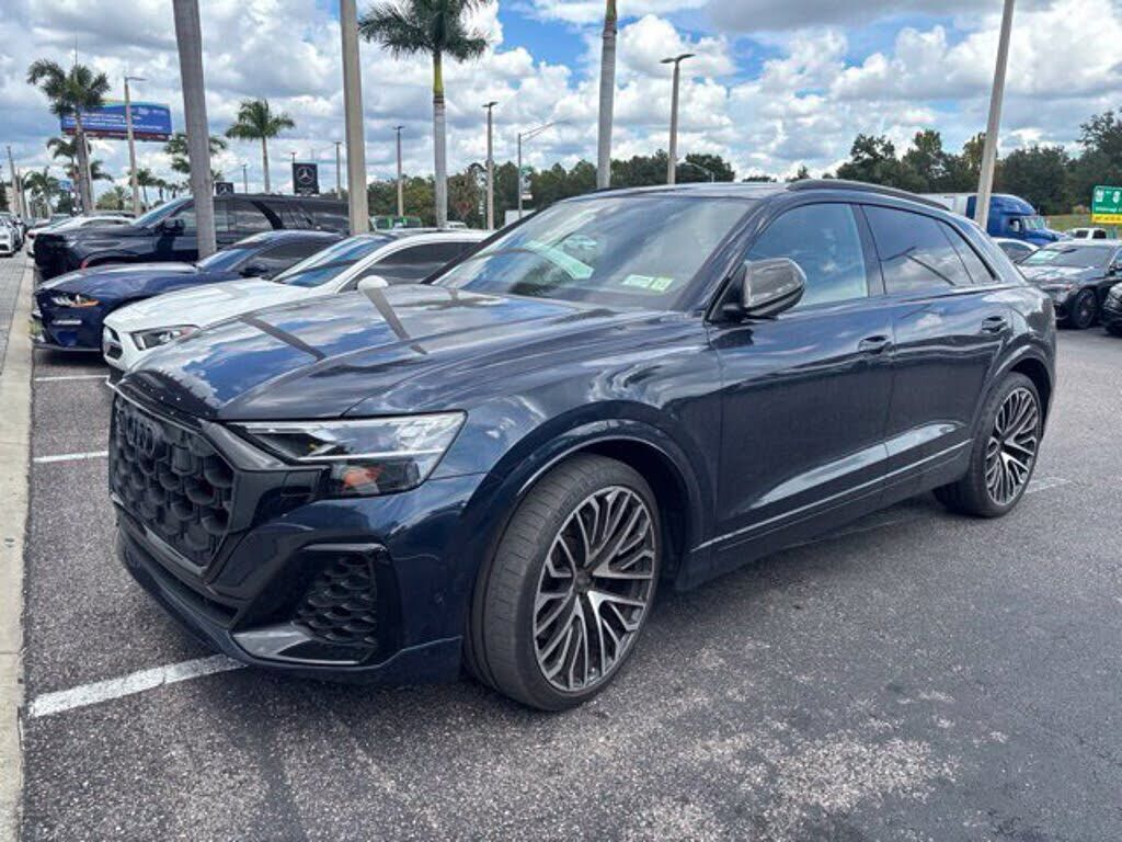 2024 AUDI SQ8