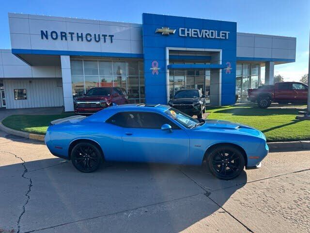 2016 DODGE Challenger