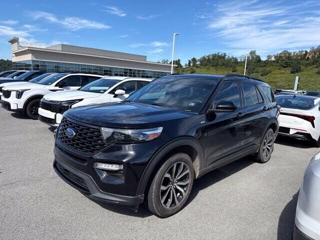 2022 FORD Explorer