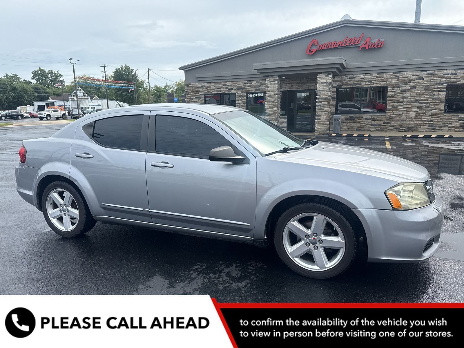 2013 DODGE Avenger