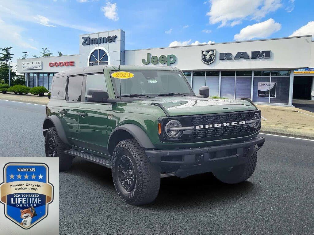 2024 FORD Bronco