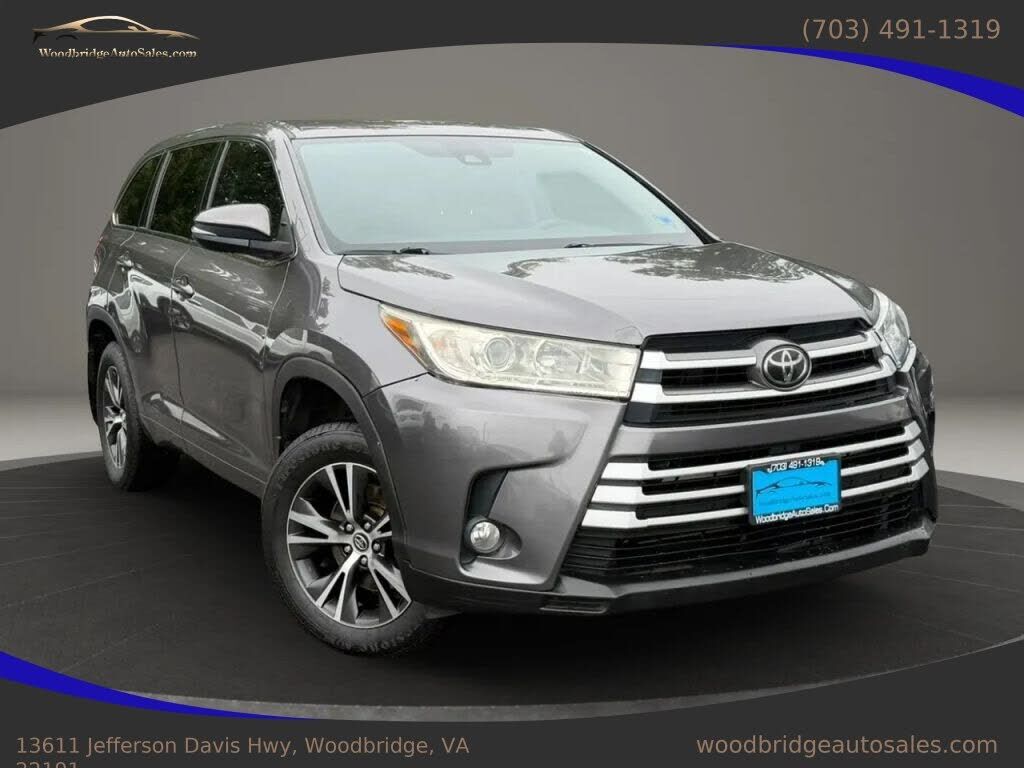 2017 TOYOTA Highlander