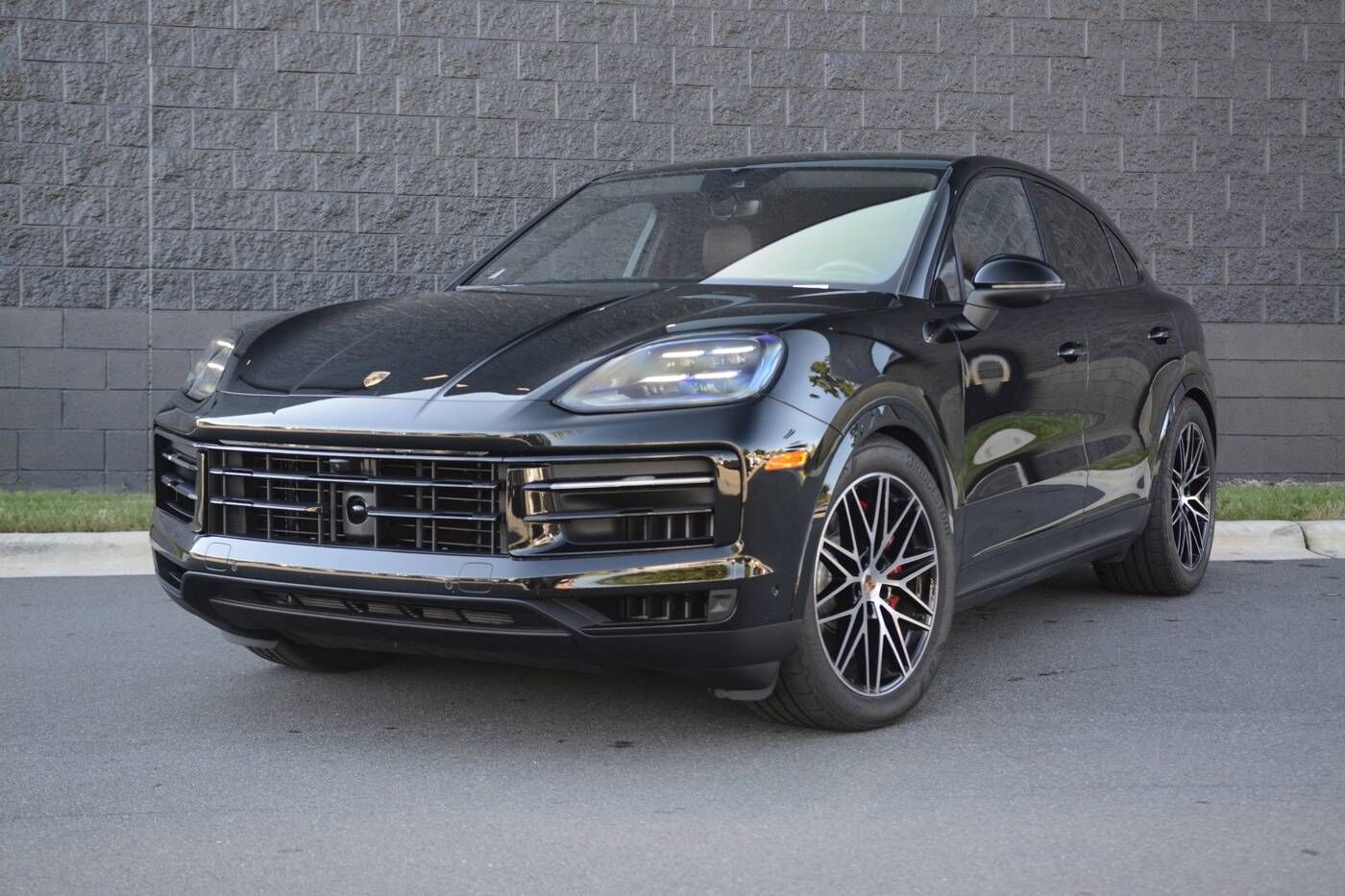 2026 PORSCHE Cayenne