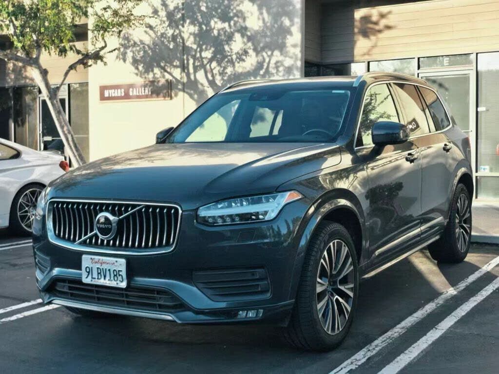 2021 VOLVO XC90