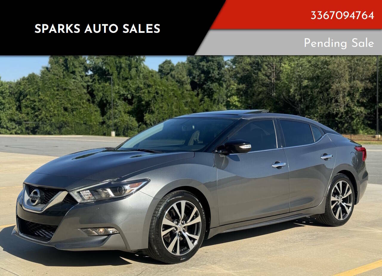 2017 NISSAN Maxima