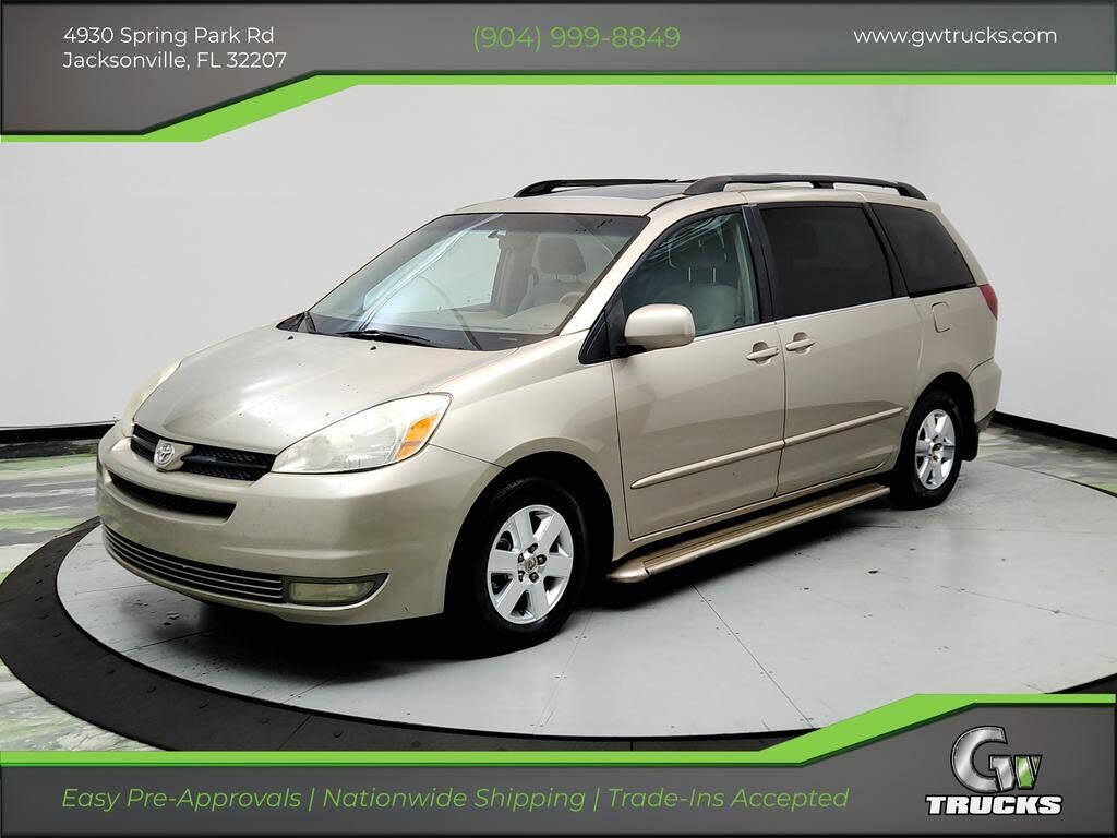 2004 TOYOTA Sienna
