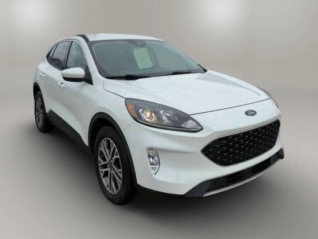 2020 FORD Escape