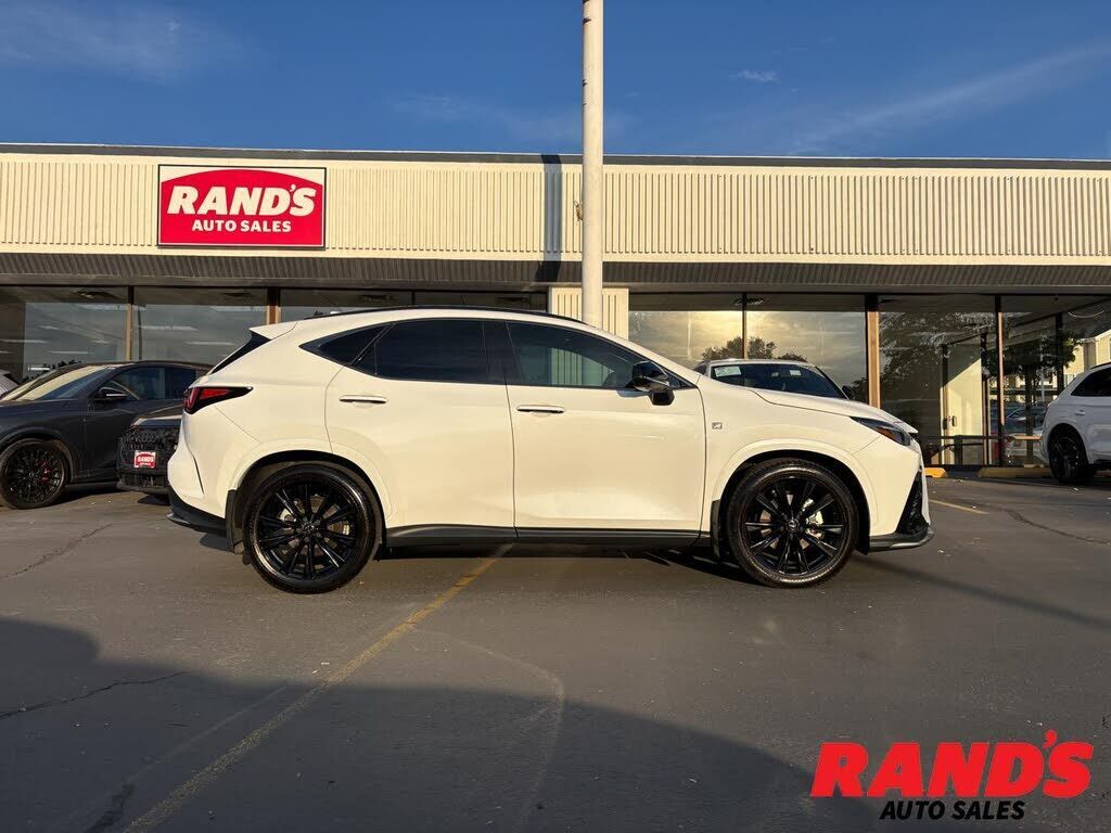 2024 LEXUS NX