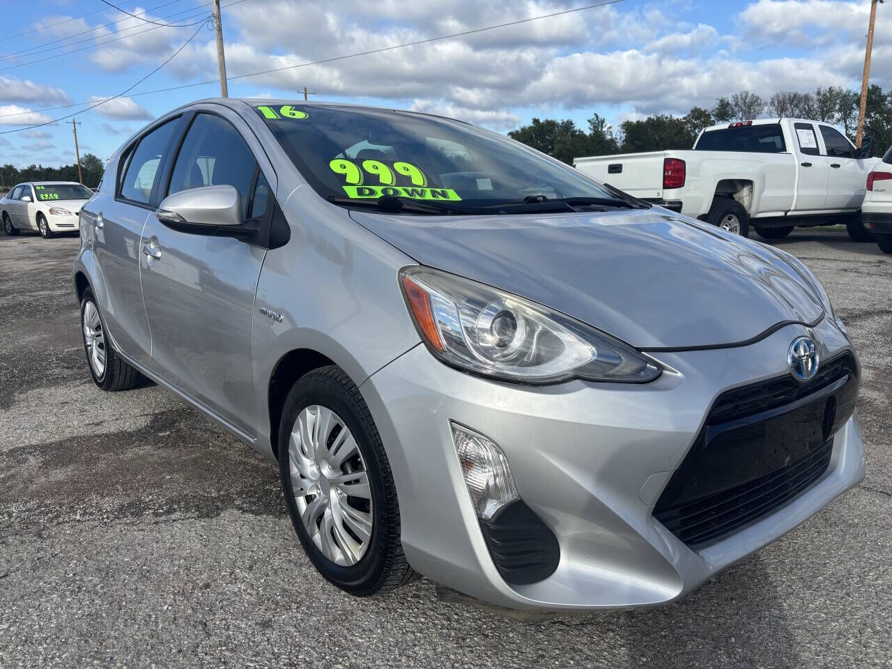 2016 TOYOTA Prius
