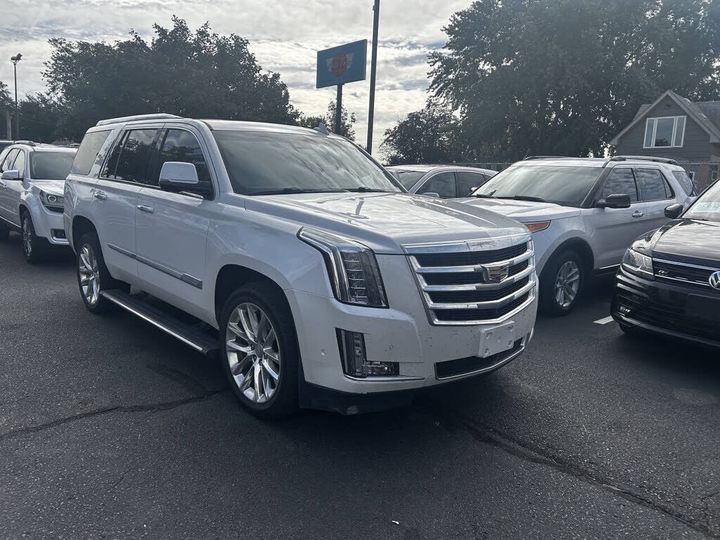 2019 CADILLAC Escalade