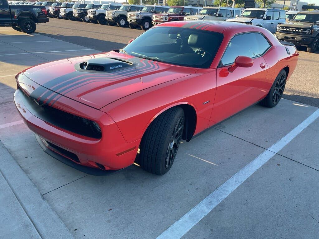 2018 DODGE Challenger