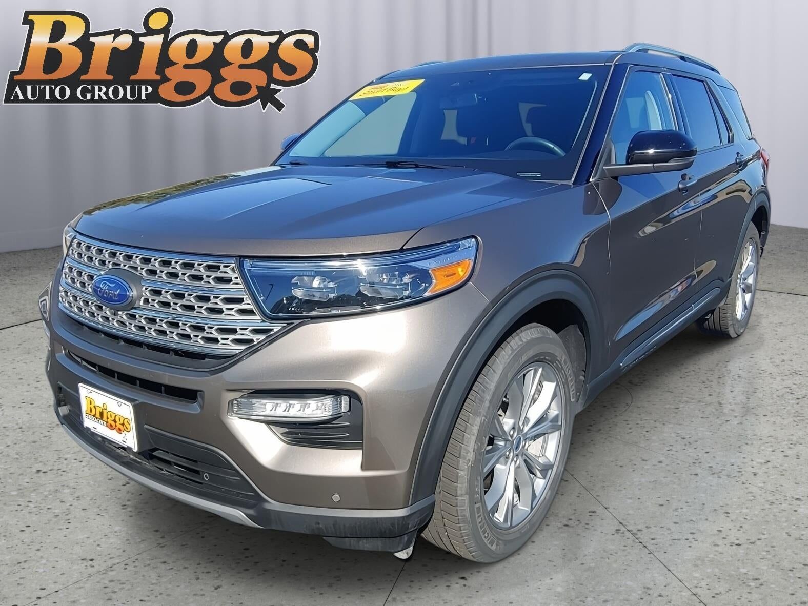 2021 FORD Explorer