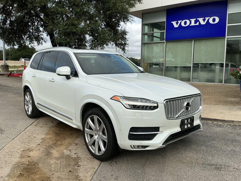 2018 VOLVO XC90