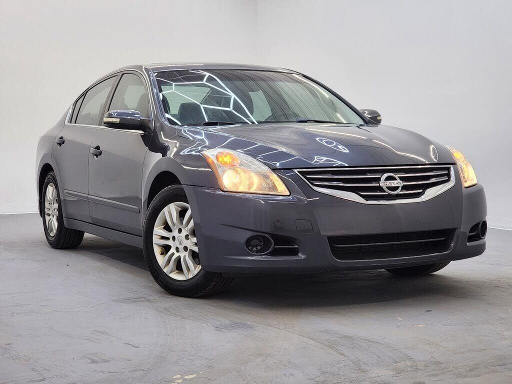 2012 NISSAN Altima