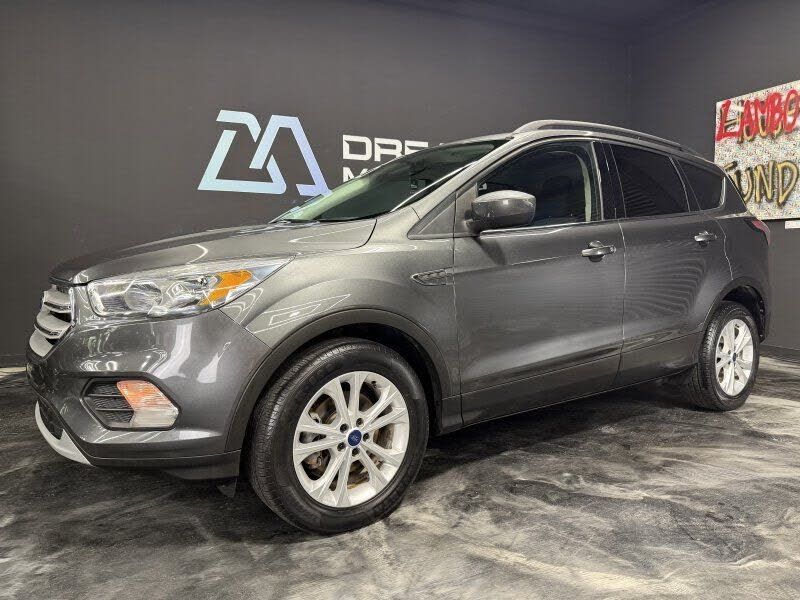 2018 FORD Escape