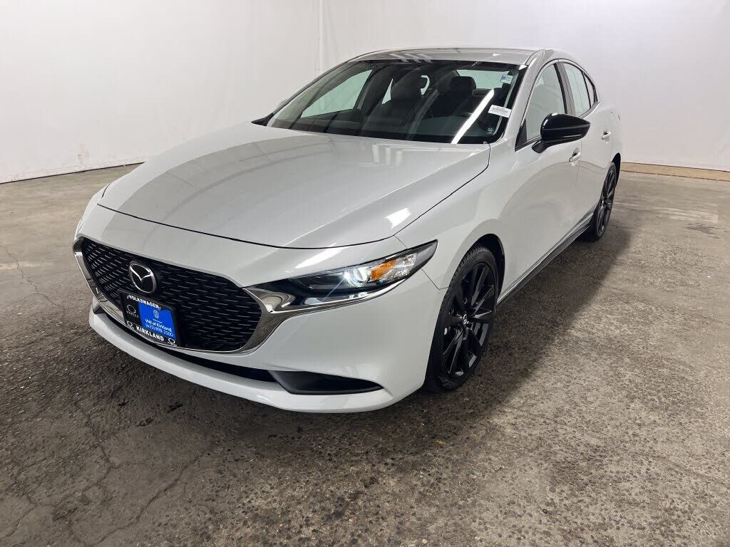2024 MAZDA Mazda3