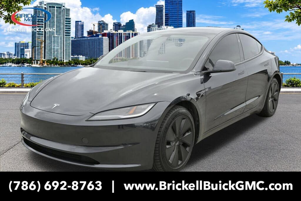 2024 TESLA Model 3