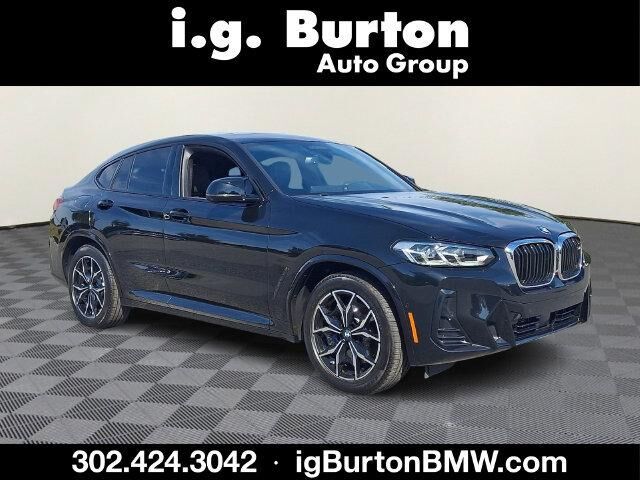 2022 BMW X4