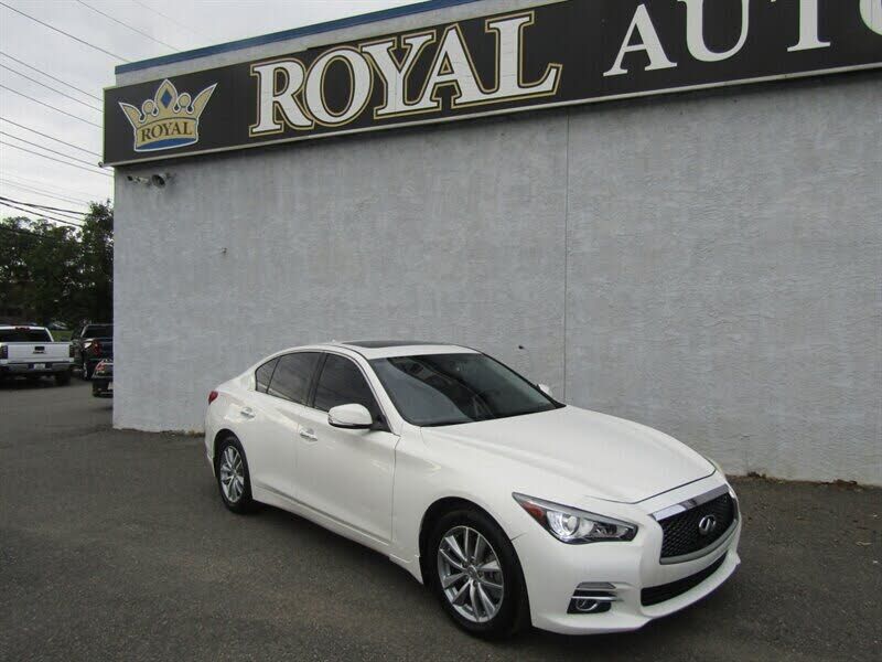 2014 INFINITI Q50
