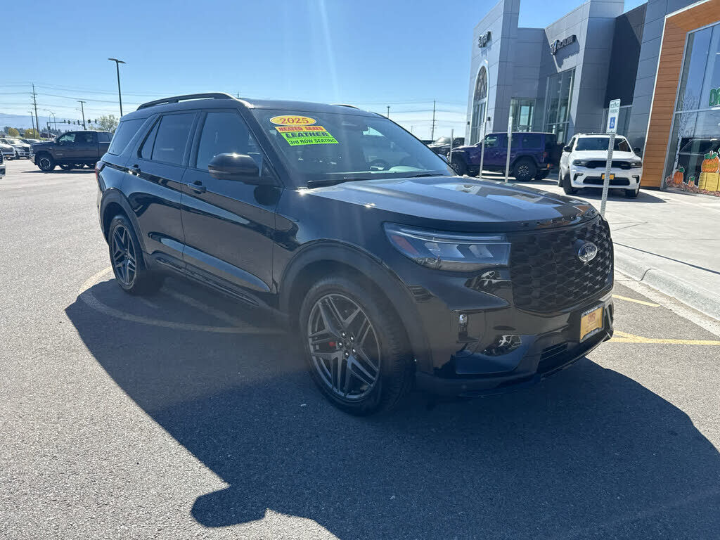 2025 FORD Explorer