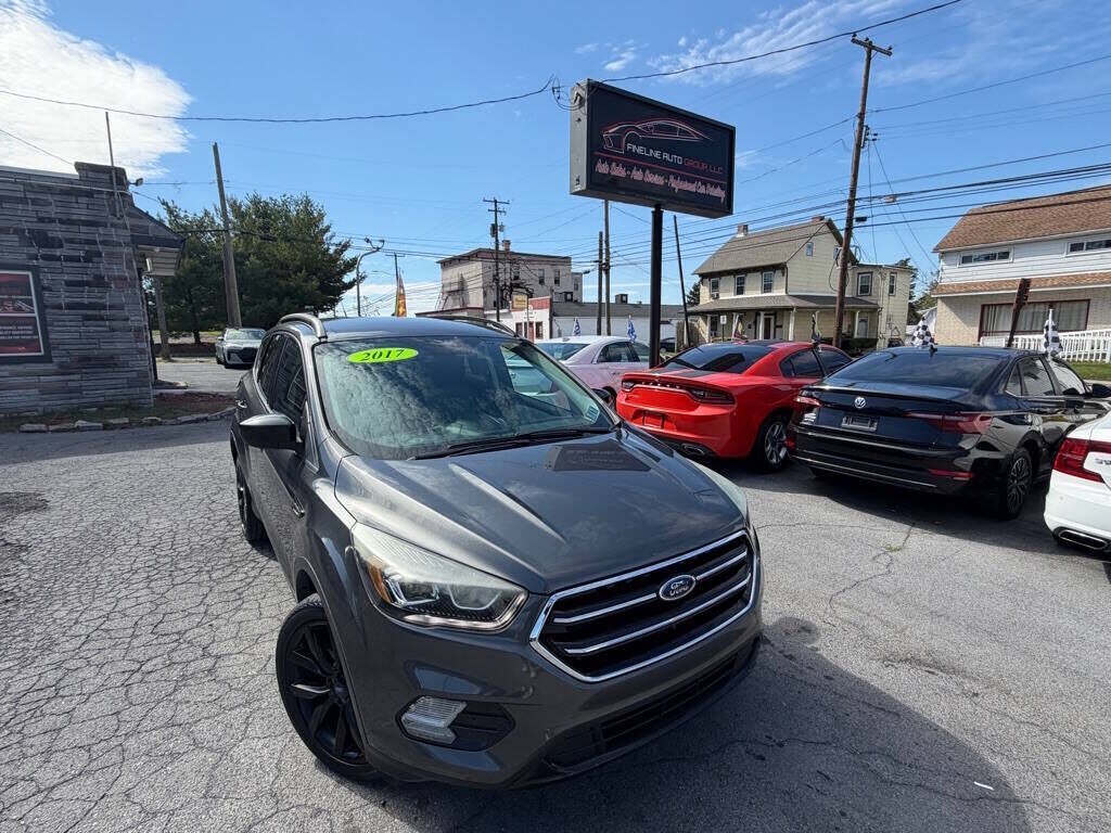 2017 FORD Escape