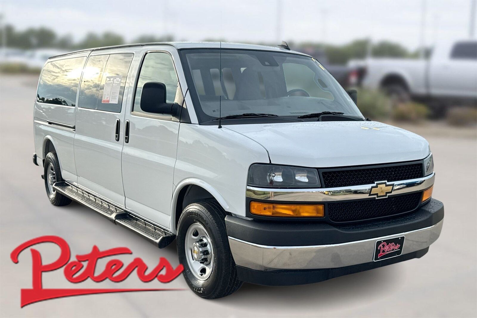 2025 CHEVROLET Express
