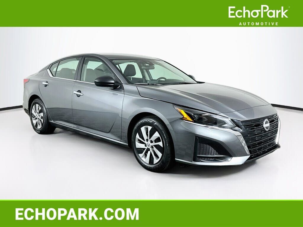 2025 NISSAN Altima